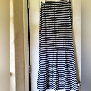 Long Skirt Size M